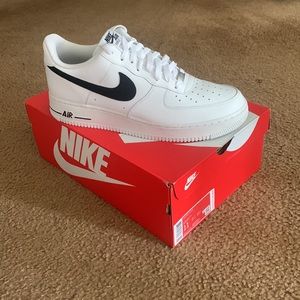 Worn twice White/Black Air Force 1’s